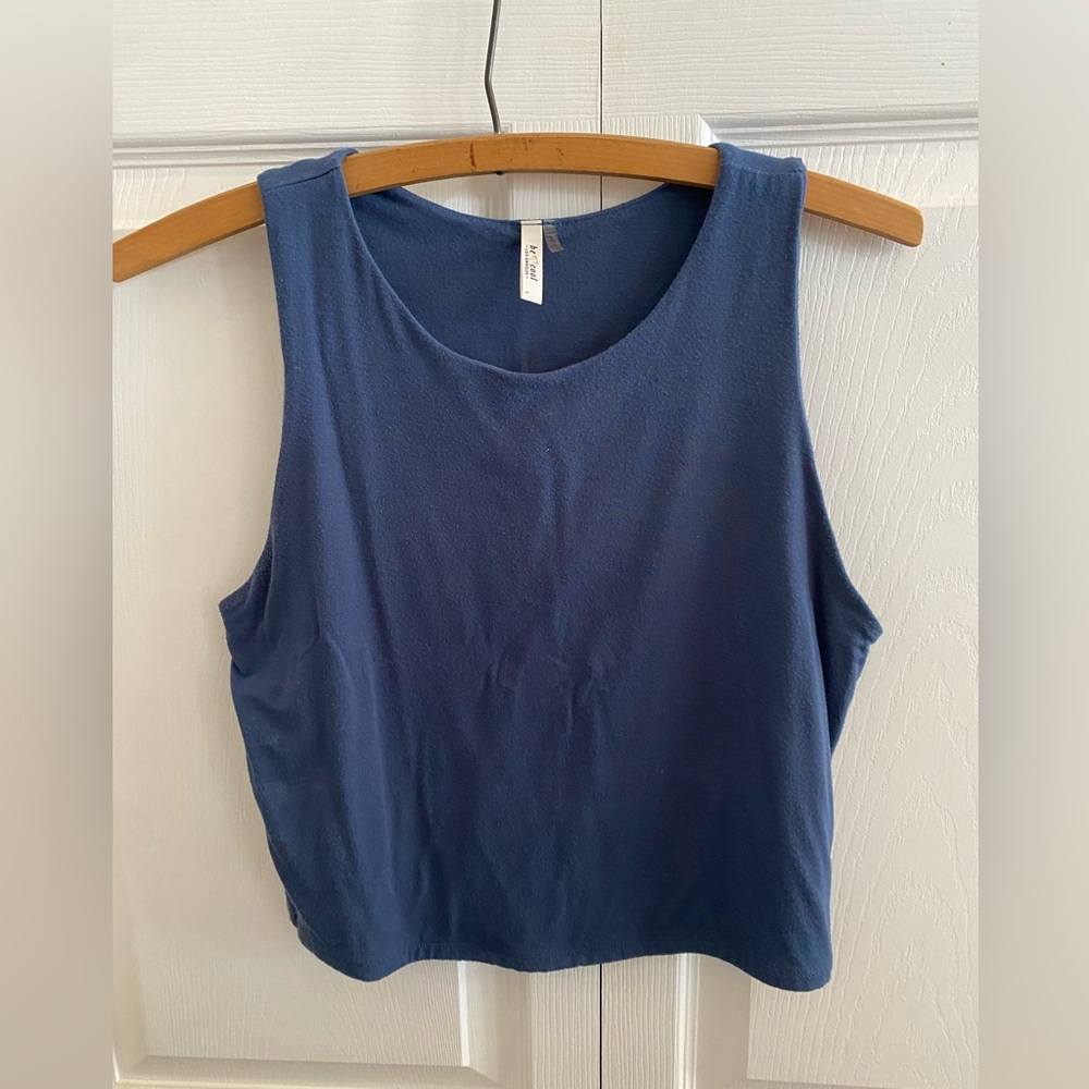 Be Cool Los Angeles Tank Tops 2 pack DIFFERENT STYLES AND COLORS - Picture 5 of 8